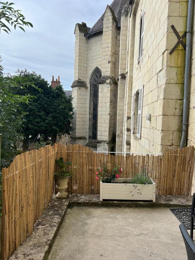 Le Jeanne, Appartement En Duplex Proche Forteresse Et Centre Ville Chinon Eksteriør bilde